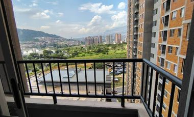 ARRIENDO de APARTAMENTO en BELLO