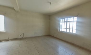 🏢 Consultorio / Oficina en renta — 32 m²