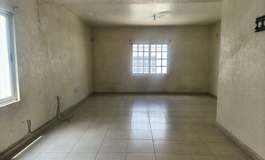 🏢 Consultorio / Oficina en renta — 32 m²