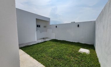 Casa en Venta Lomas de la Rioja | Un piso de 3 recámaras