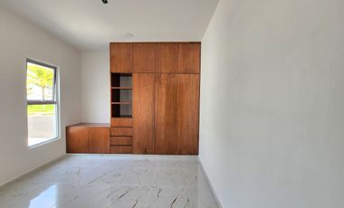 Casa en Venta Lomas de la Rioja | Un piso de 3 recámaras