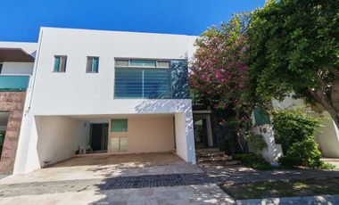 RENTA CASA DE LUJO EN LA ISLA LOMAS DE ANGELOPOLIS