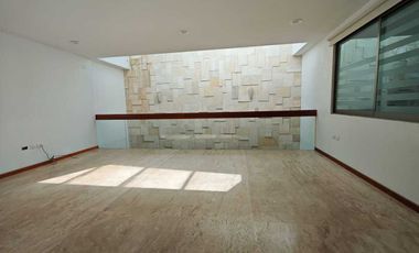 RENTA CASA DE LUJO EN LA ISLA LOMAS DE ANGELOPOLIS