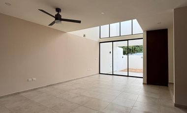Casa en venta con recámara en planta baja