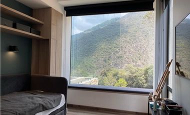 SE VENDE CASA EN LA CALERA