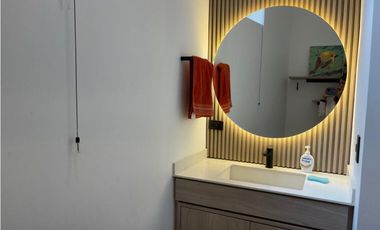 SE VENDE CASA EN LA CALERA