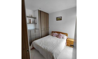 GIA 236 APARTAMENTO LA MESA HERMOSO