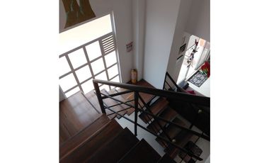 GIA 236 APARTAMENTO LA MESA HERMOSO