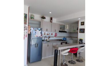 GIA 236 APARTAMENTO LA MESA HERMOSO