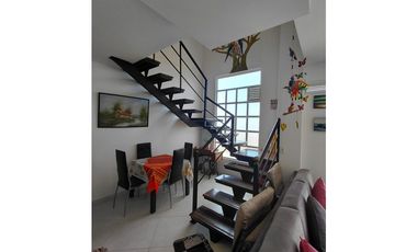 GIA 236 APARTAMENTO LA MESA HERMOSO