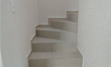 CASA EN VENTA EN CIUDAD MESETA QUERETARO GEH