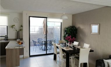 CASA EN VENTA EN CIUDAD MESETA QUERETARO GEH