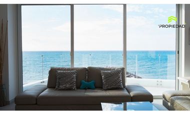 Casa frente al mar con acceso directo al mar  en Urb Marina Blue Manta