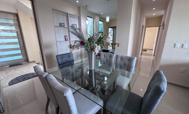 Constituyentes Luxury, Toluca