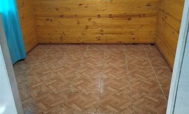 Casa en Venta en a 7 kilómetros de la plaza de San Javier por el Colegio Miguel Carrera