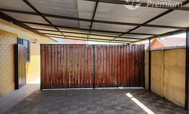 Casa en Venta en Parque Residencial La Reina