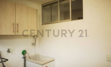 Se  Vende Casa por estrenar en Sector Universidad Internacional