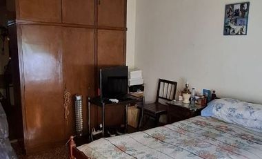 CASA EN BLOCK DOS UNIDADES INDEPENDIENTES LOTE PROPIO