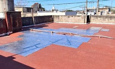 CASA EN BLOCK DOS UNIDADES INDEPENDIENTES LOTE PROPIO