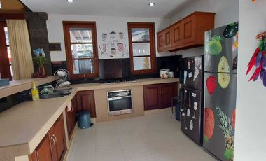3 Bedrooms Villa for lease at Jl Sekuta, Sanur.