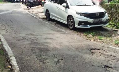 tanah strategis buat kost2 n dekat kampus UNS