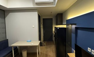 Disewakan Apartemen 1BR Full Furnished di Collins By Rumah Chinida
