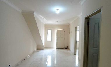 DISEWAKAN CEPAT TOWN HOUSE DI CITY RESORT