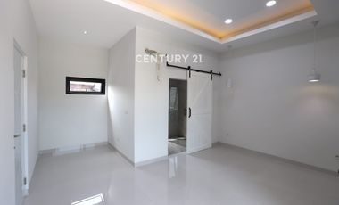 Rumah Brand New Siap Huni Di Bougenville Loka Fn16725