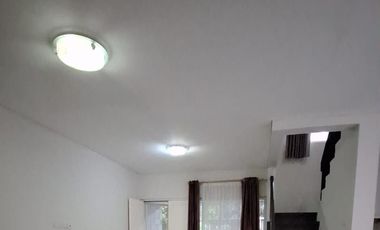 Disewakan Rumah Rapih di Lokasi Strategis Raffles Hills