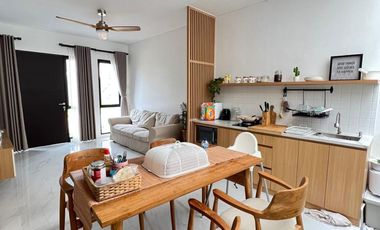 Rumah 2 Lt Strategis 10 Mnt ke Mall Paradise Walk Serpong J-30294