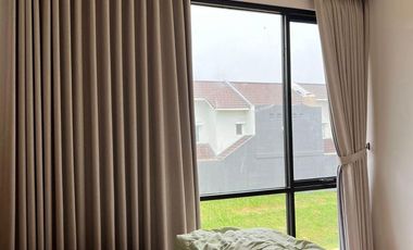 Rumah 2 Lt Strategis 10 Mnt ke Mall Paradise Walk Serpong J-30294