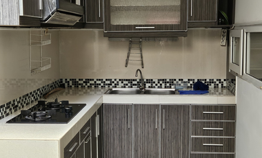 Disewakan rumah full furnish di green court cengkareng