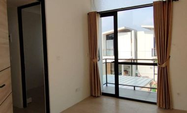 Rumah Dekat Kampus, Mall & Akses Tol Cendana Essence Lippo Karawaci