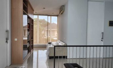 Rumah Full Furnish Cocok Untuk Expat di Crystal Golf Citraland