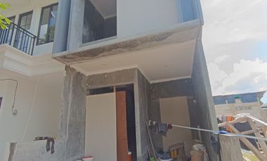 Rumah Minimalis Murah Free Biaya Unit Ready dekat Toll Pasar Rebo