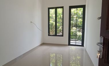 Rumah Minimalis Murah Free Biaya Unit Ready dekat Toll Pasar Rebo