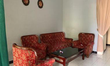 Rumah 3,5 are di Monjok dekat Polsek Selaparang