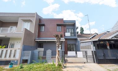 Rumah 5 Kamar Tidur Strategis 10 Mnt ke ITC BSD Siap KPR J-18765