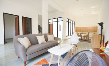 Rumah 5 Kamar Tidur Strategis 10 Mnt ke ITC BSD Siap KPR J-18765