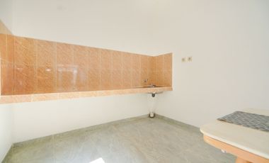 Rumah 5 Kamar Tidur Strategis 10 Mnt ke ITC BSD Siap KPR J-18765