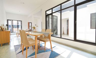 Rumah 5 Kamar Tidur Strategis 10 Mnt ke ITC BSD Siap KPR J-18765