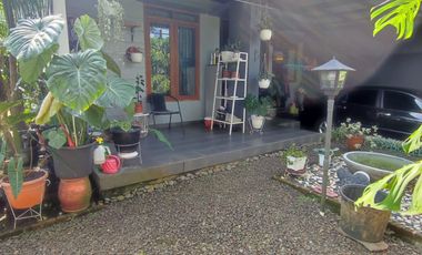 Rumah LT 258 SHM 11 Menit ke Lippo Plaza Ekalokasari Siap KPR J-35020