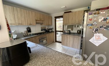 Casa en Venta en Condominio Los Abedules