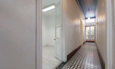 Comercio Oficina 6 Habitaciones 2 Baños Arriendo Providencia