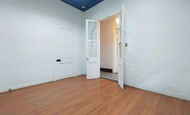 Comercio Oficina 6 Habitaciones 2 Baños Arriendo Providencia