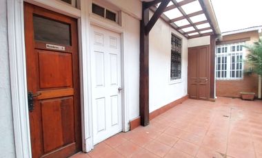 Comercio Oficina 6 Habitaciones 2 Baños Arriendo Providencia