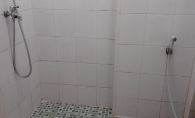 Disewakan Bulanan Casablanda East Residence tower BB lt 8 view kolam