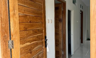 Rumah Baru dengan Halaman Luas di jl Palagan km11, Sleman