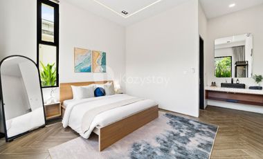 TURUN HARGA Dijual Luxury Villa 4 Lantai View Laut One Gate Sistem di Goa Gong,