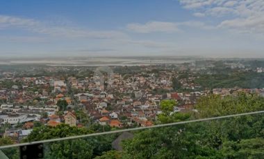 TURUN HARGA Dijual Luxury Villa 4 Lantai View Laut One Gate Sistem di Goa Gong,